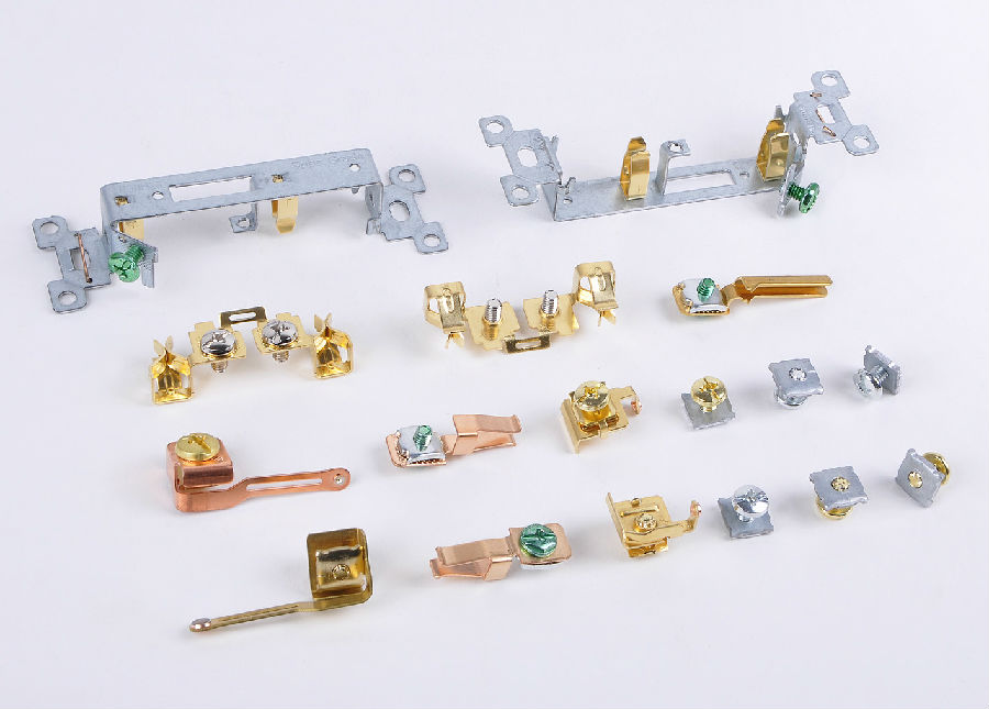 五金沖壓加工件表面出現(xiàn)凸包缺陷的原因是什么？解決方法！